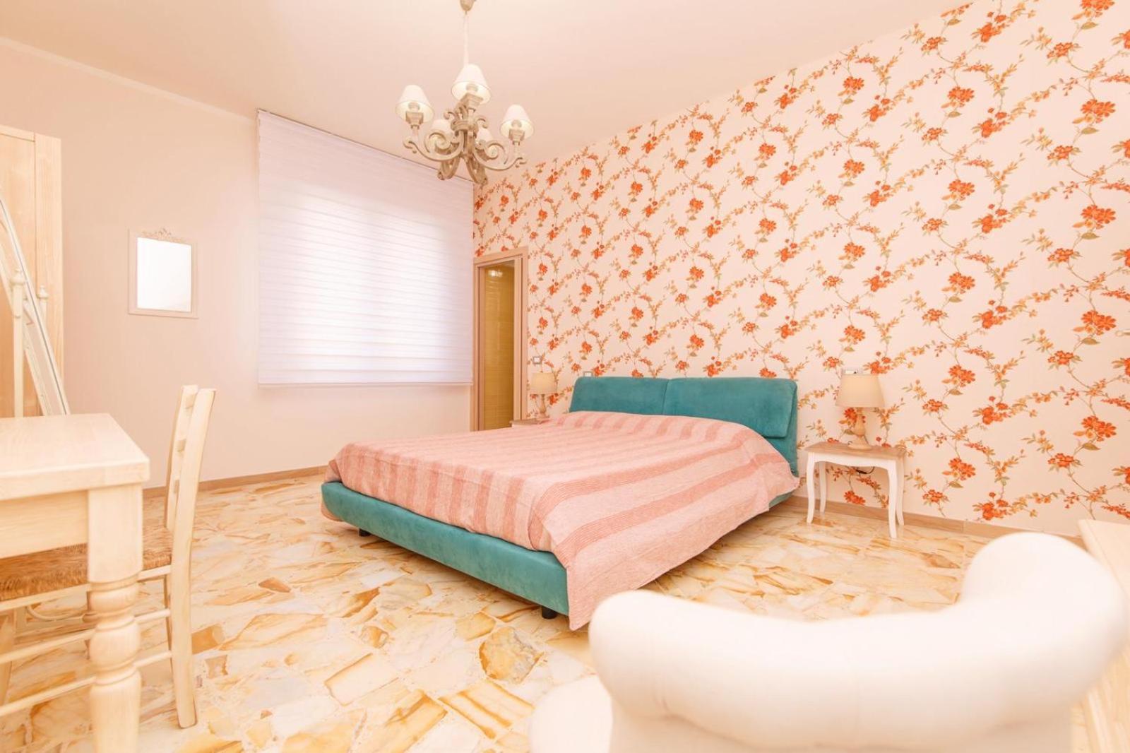 Rooms 66 Кампобассо Экстерьер фото