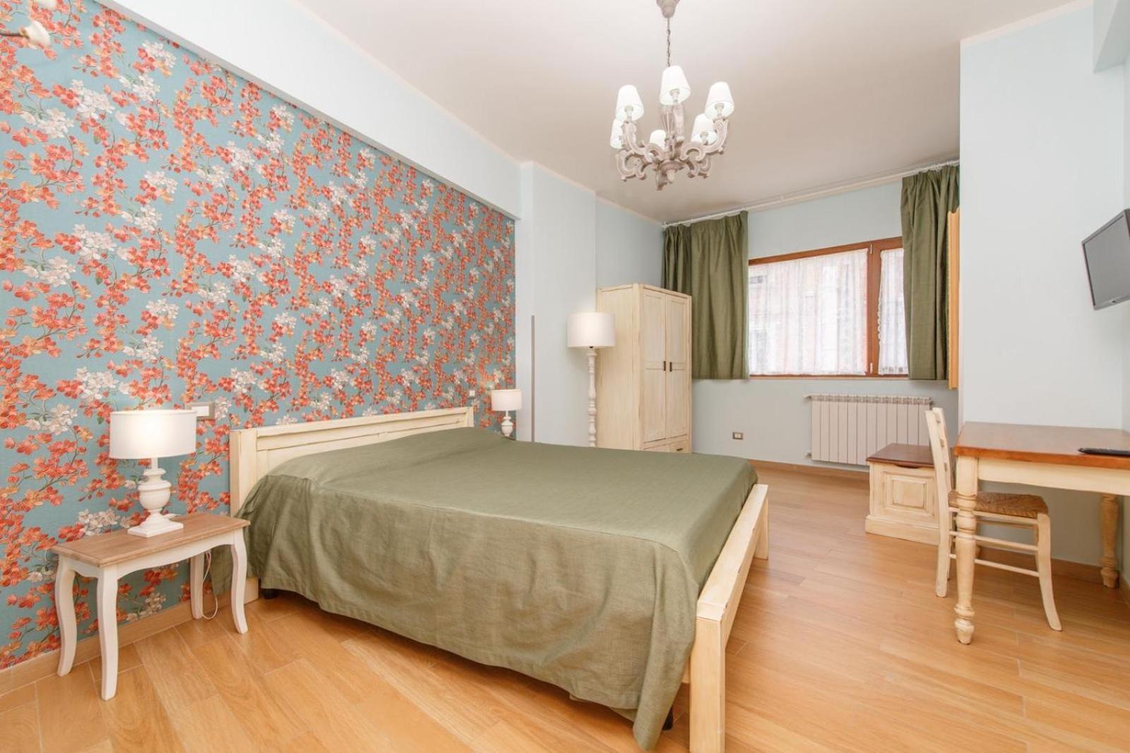 Rooms 66 Кампобассо Экстерьер фото