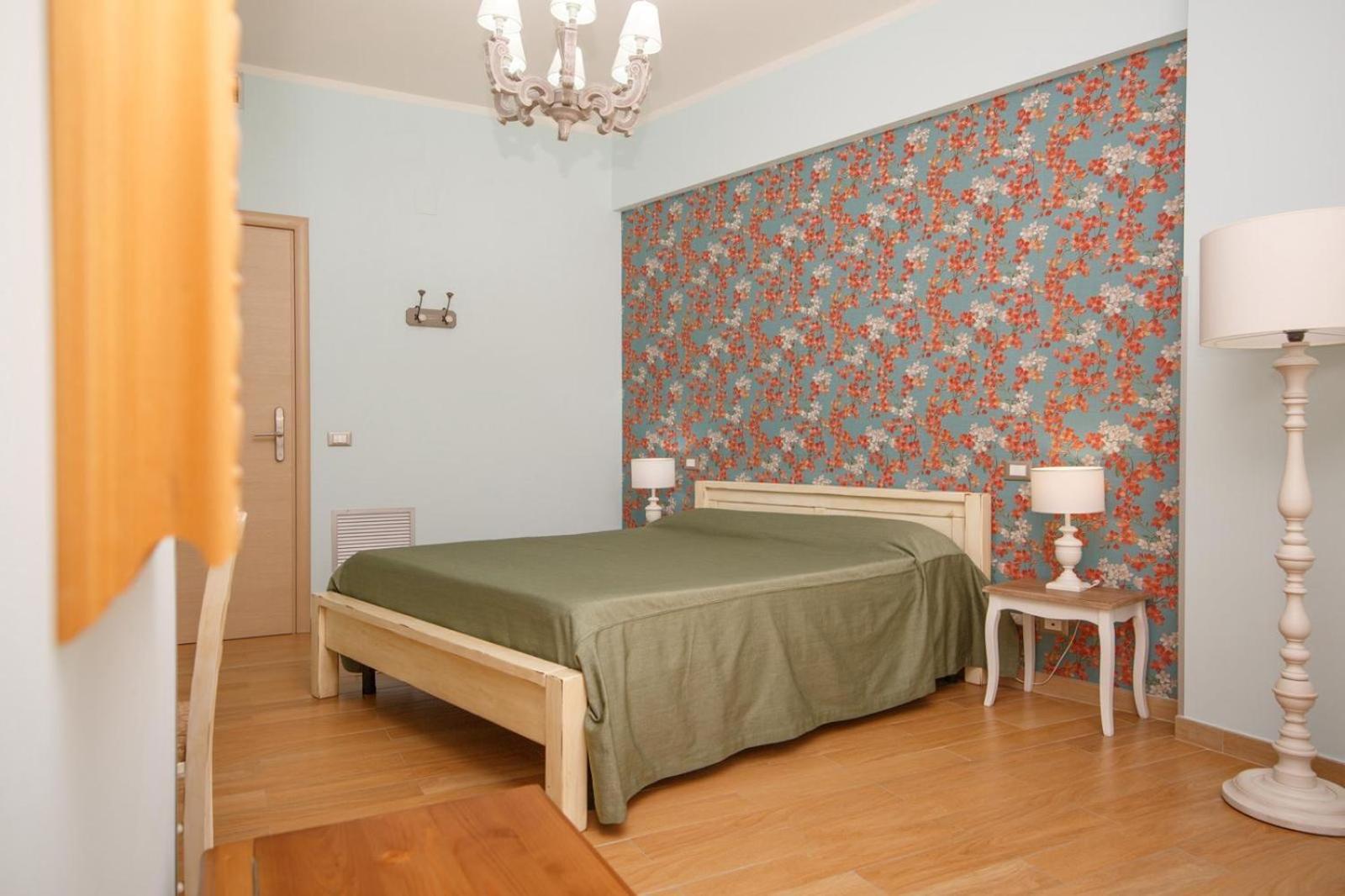 Rooms 66 Кампобассо Экстерьер фото